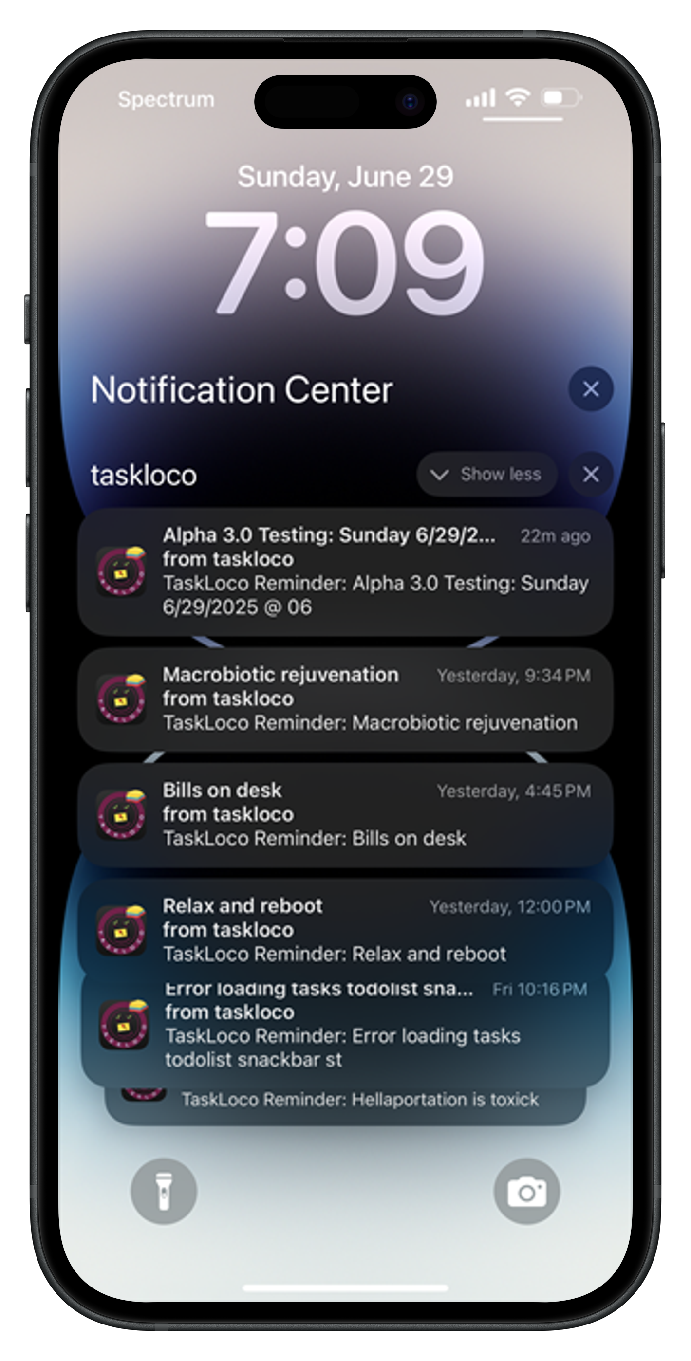 TaskLoco reminders arrive as push notifications on your iPhone